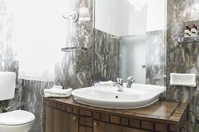 Rialto Canal View With Terrace and Balcony