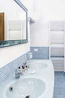 Rialto Canal View With Terrace and Balcony