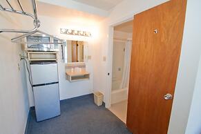 Brooks Street Motor Inn