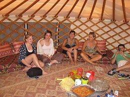 Genghis Khan in the Golan - Hostel