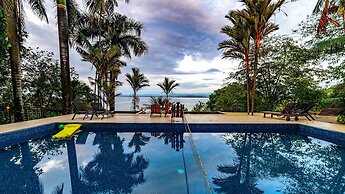 Bambuda Lodge - Hostel