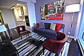Toronto Escape - Onyx Suite