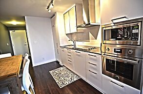 Toronto Escape - Onyx Suite