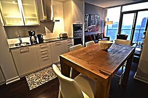 Toronto Escape - Onyx Suite