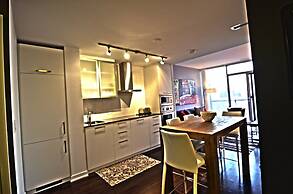 Toronto Escape - Onyx Suite