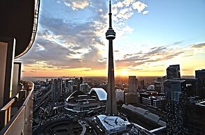 Toronto Escape - Onyx Suite