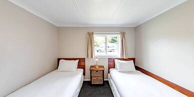 Burkes Pass Country Motel