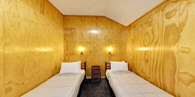 Burkes Pass Country Motel