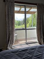 Burkes Pass Country Motel