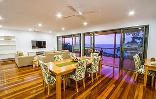 Sunrise at 1770 Holidays