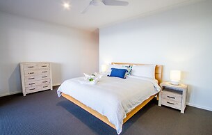 Sunrise at 1770 Holidays