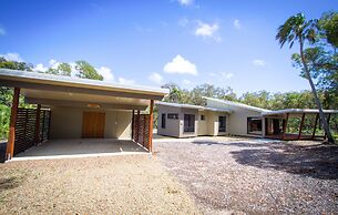 Sunrise at 1770 Holidays