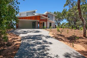 Sunrise at 1770 Holidays