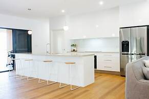 Sunrise at 1770 Holidays