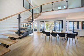 Sunrise at 1770 Holidays