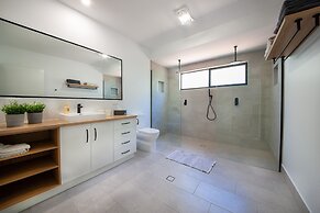 Sunrise at 1770 Holidays