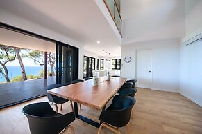 Sunrise at 1770 Holidays