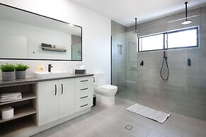 Sunrise at 1770 Holidays