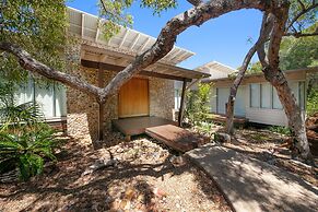 Sunrise at 1770 Holidays