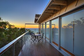 Sunrise at 1770 Holidays