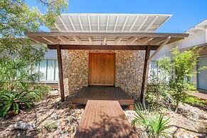 Sunrise at 1770 Holidays