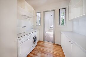 Sunrise at 1770 Holidays