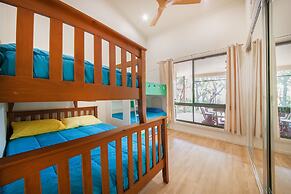 Sunrise at 1770 Holidays