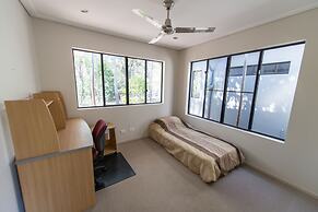 Sunrise at 1770 Holidays