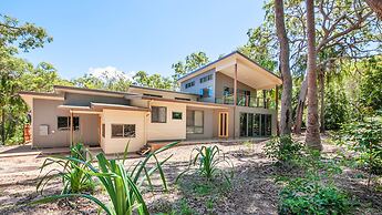 Sunrise at 1770 Holidays