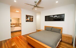 Sunrise at 1770 Holidays