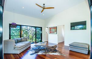 Sunrise at 1770 Holidays