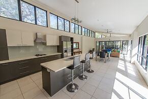 Sunrise at 1770 Holidays