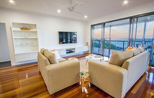 Sunrise at 1770 Holidays