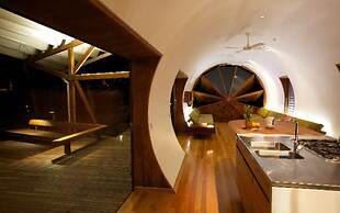 Sunrise at 1770 Holidays