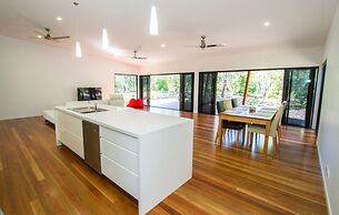 Sunrise at 1770 Holidays