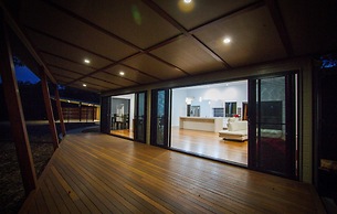 Sunrise at 1770 Holidays