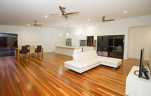 Sunrise at 1770 Holidays