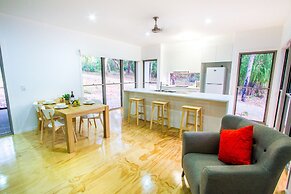 Sunrise at 1770 Holidays