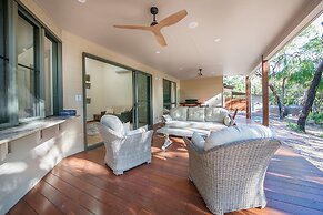 Sunrise at 1770 Holidays