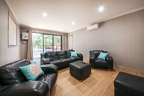 Sunrise at 1770 Holidays