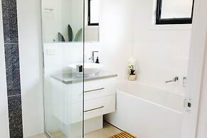 Sunrise at 1770 Holidays