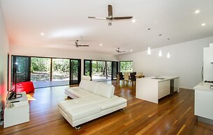 Sunrise at 1770 Holidays