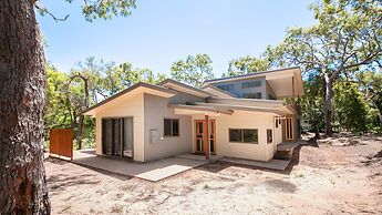 Sunrise at 1770 Holidays