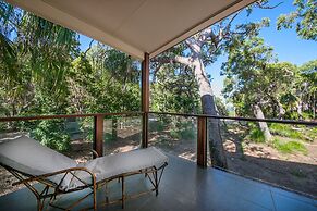 Sunrise at 1770 Holidays