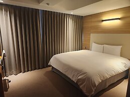 Acube Hotel