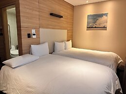 Acube Hotel