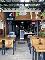 BB House Budget & Boutique
