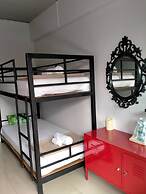 BB House Budget & Boutique