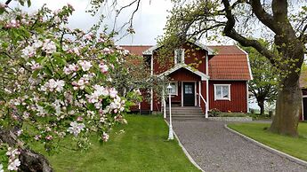 Brunnsta Gård