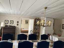 Brunnsta Gård